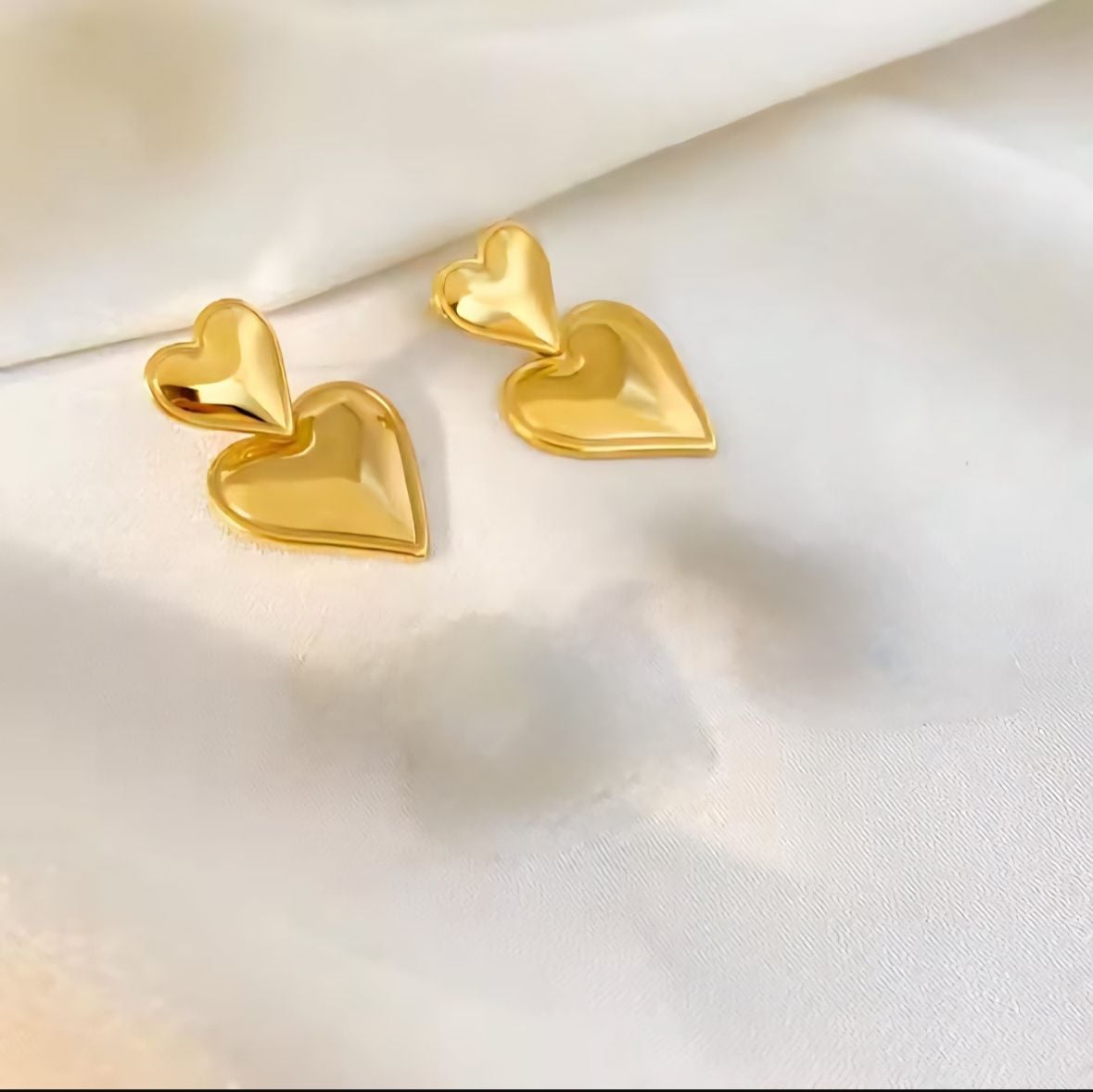 VALENTINE EARRINGS