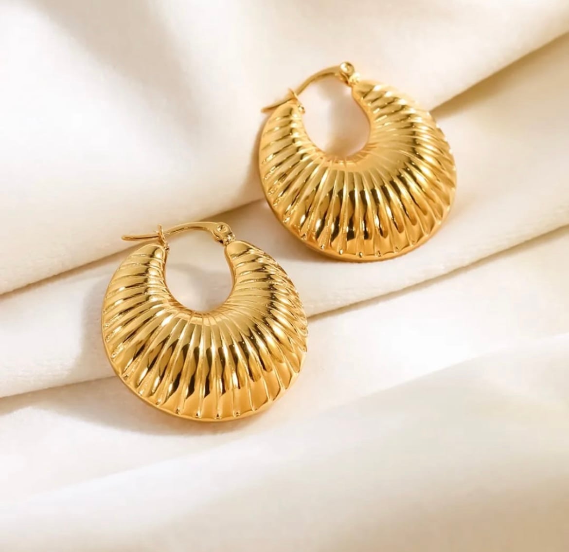 SHELLEY EARRINGS